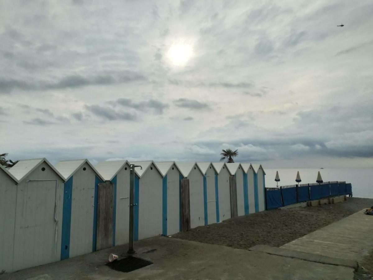 Casa Di Claude Con Posto Auto Daire Finale Ligure Dış mekan fotoğraf