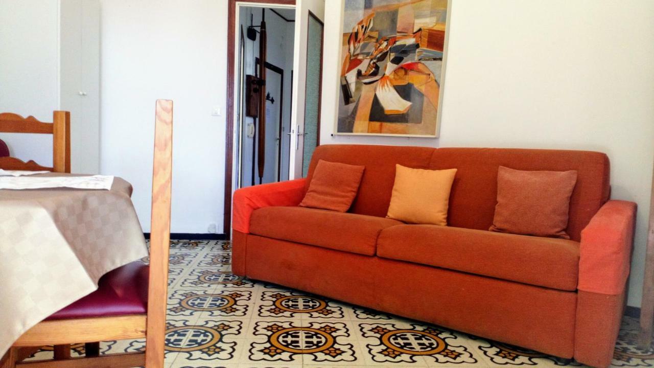 Casa Di Claude Con Posto Auto Daire Finale Ligure Dış mekan fotoğraf